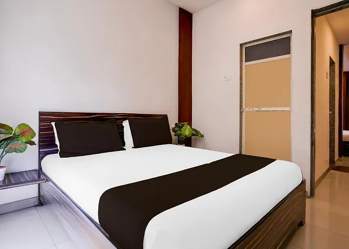 Spot On Jahanvi Guest House